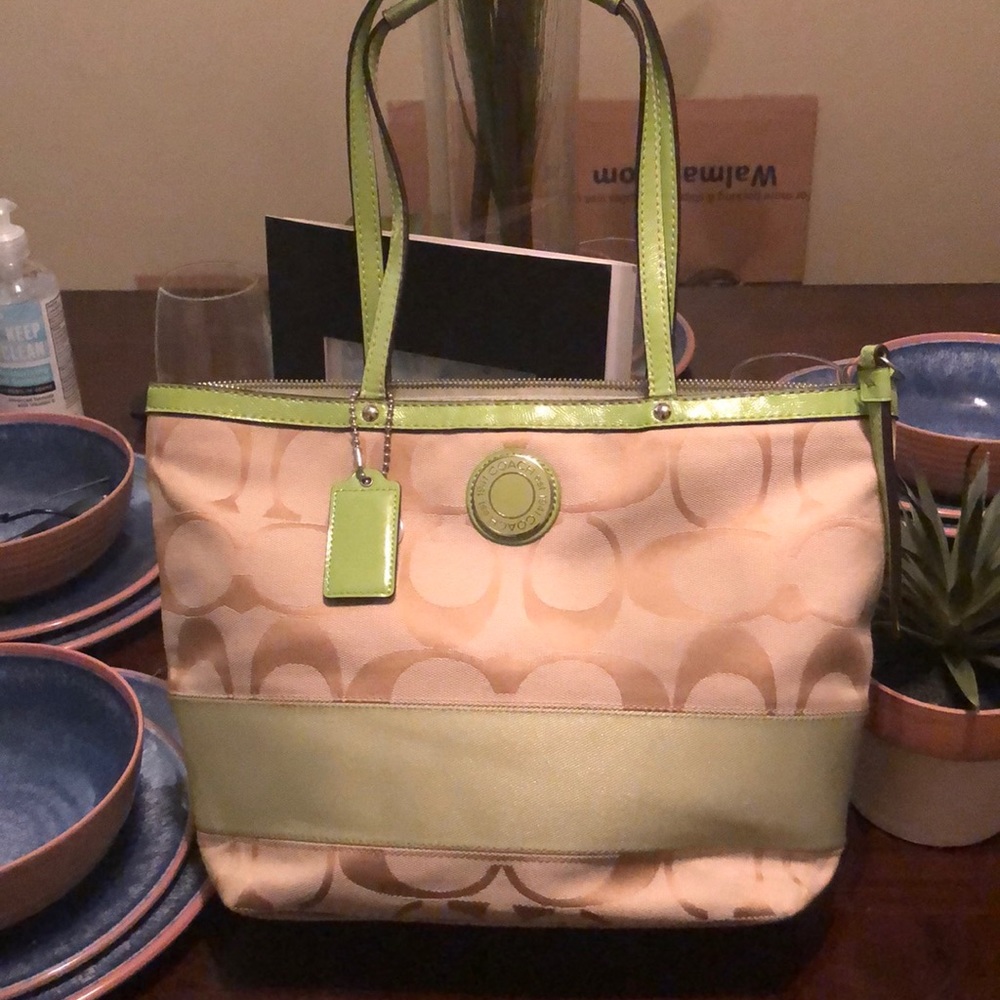 Coach signature tote